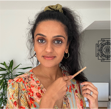 Load image into Gallery viewer, Scalp Massager - Neem Comb